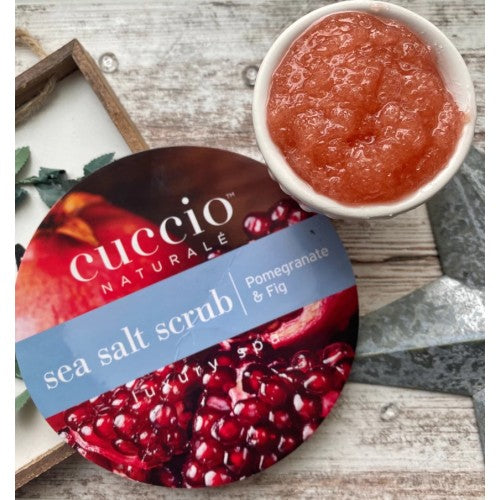 CUCCIO – Esfoliante Sea Salt Pomegranate & Fig Mãos, Pés e Corpo 553g (3095)