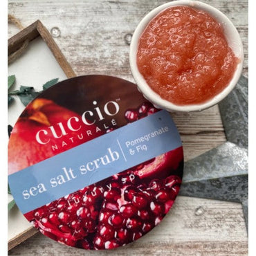 CUCCIO – Esfoliante Sea Salt Pomegranate & Fig Mãos, Pés e Corpo 553g (3095)