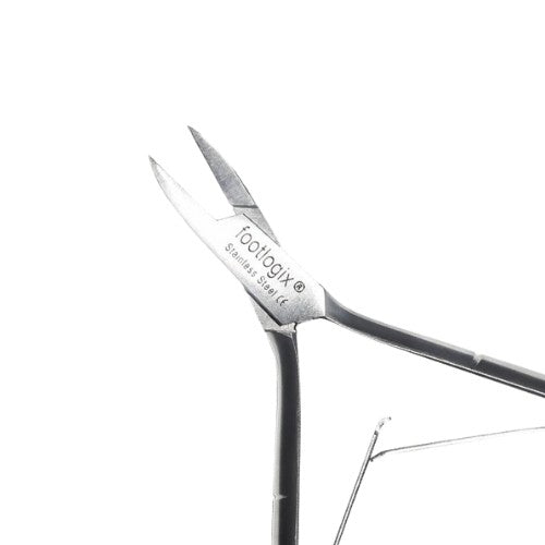 FOOTLOGIX - Alicate de Cutículas Pontas Direitas com Mola Dupla